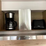 Les Du Manoir *