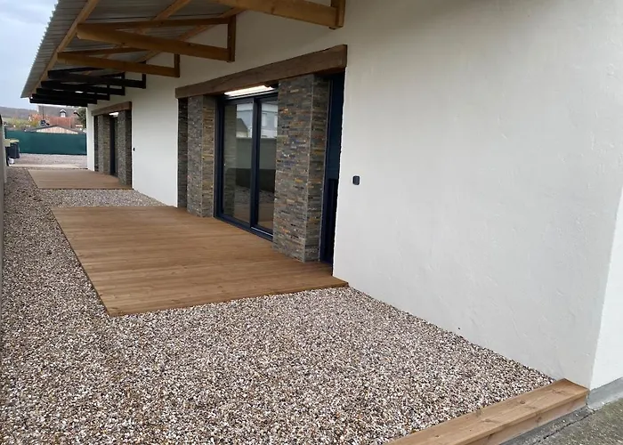 Les Du Manoir * Le Manoir (Calvados)